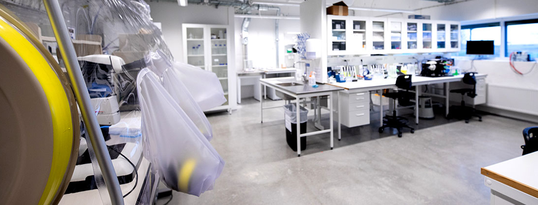 A photo of a sterile laboratory for biological purposes