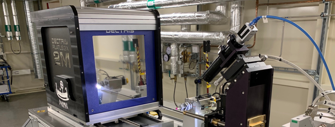 The sample station at the DanMAX beamline