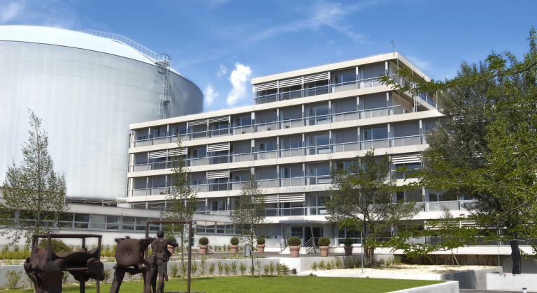 Institut Laue-Langevin in Grenoble (Copyright ILL Artechnique)