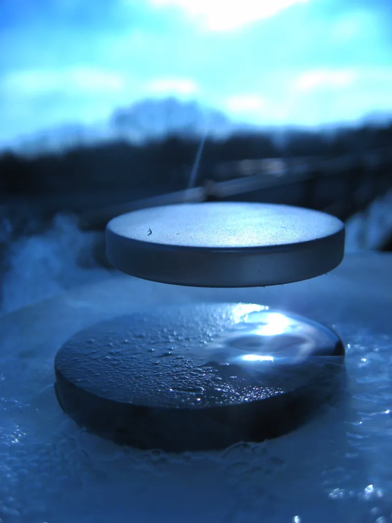 Levitation Superconductivity: Julien Bobroff Frederic Bouquet